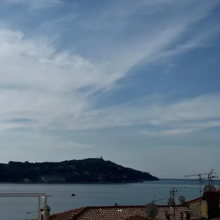 The Seaside Serenity - Calm & Charming Bay View Flat - Heart Of Apartment Villefranche-sur-Mer